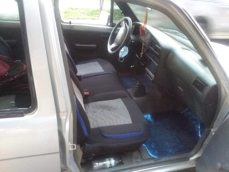 Toyota Hilux • 1995 • 120,000 km 5