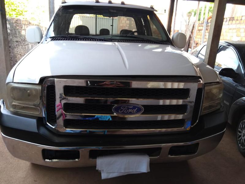 Ford F-250 • 2011 • 140,000 km 1