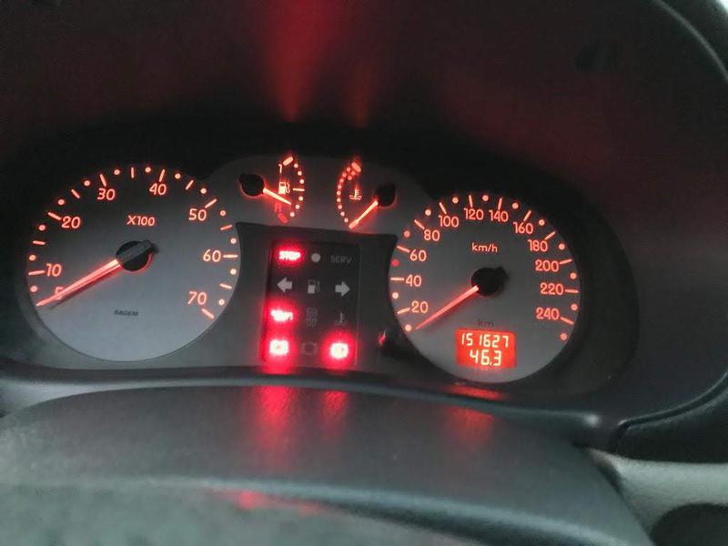 Renault Clio • 2004 • 165,000 km 3