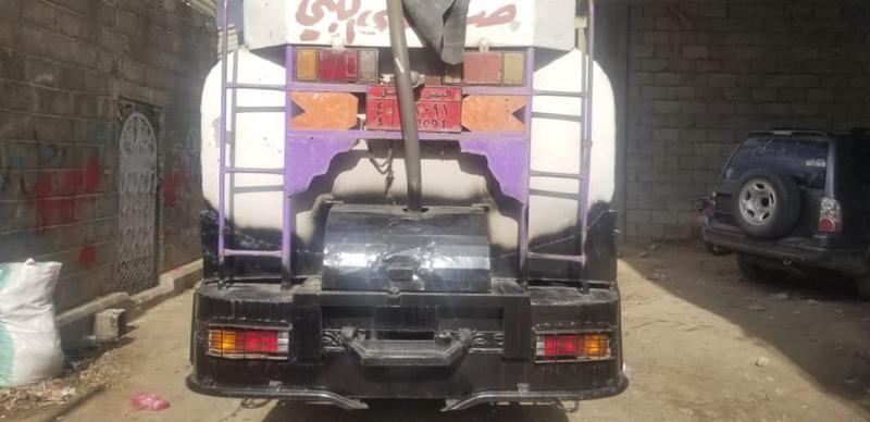 Isuzu  • 2010 • 1,999 km 7