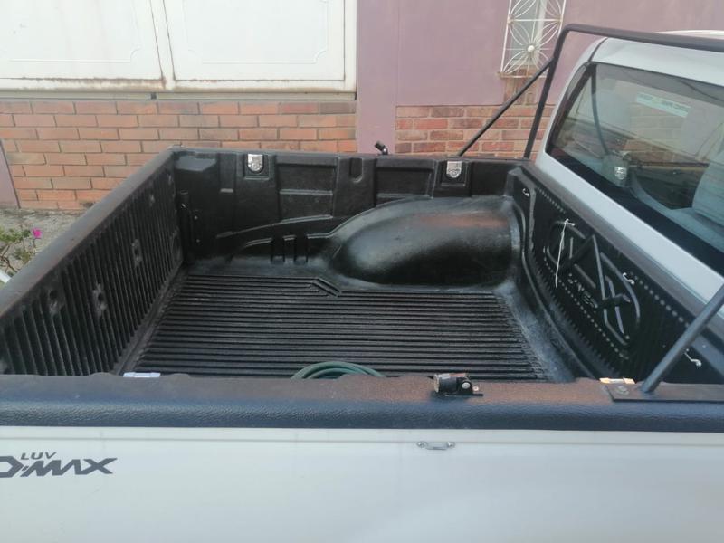 Chevrolet Luv • 2006 • 163,500 km 5