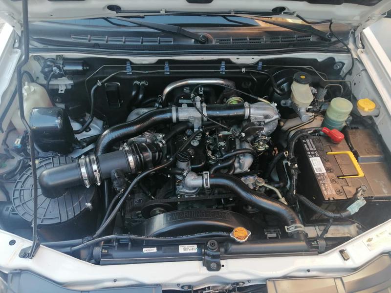 Chevrolet Luv • 2006 • 163,500 km 4