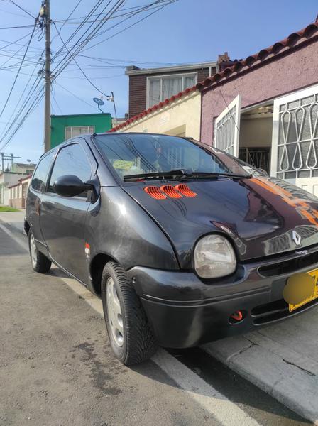 Renault Twingo • 2010 • 88,000 km 4