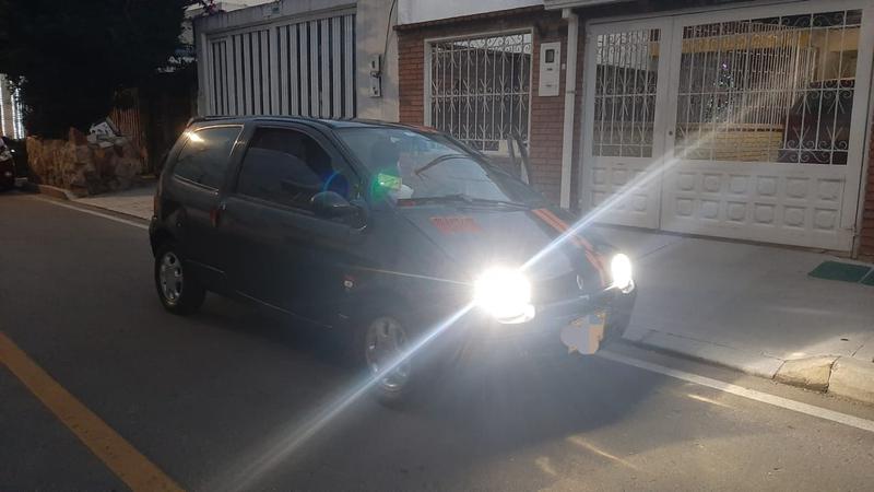 Renault Twingo • 2010 • 88,000 km 2