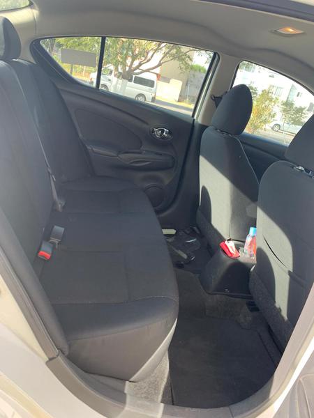 Nissan Versa • 2013 • 91,000 km 8