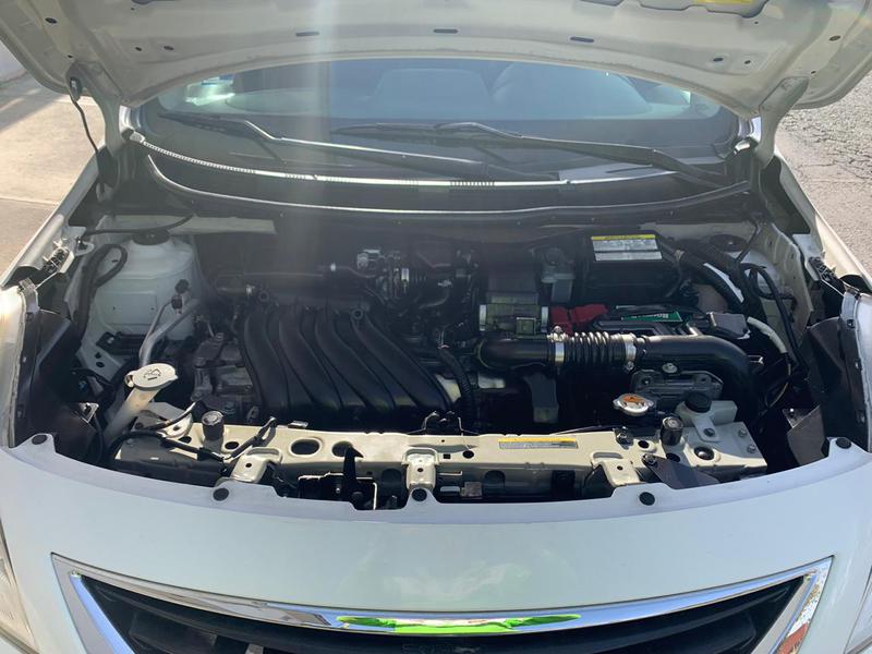 Nissan Versa • 2013 • 91,000 km 5