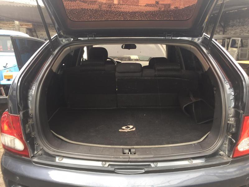 Ssangyong  • 2007 • 165,498 km 7