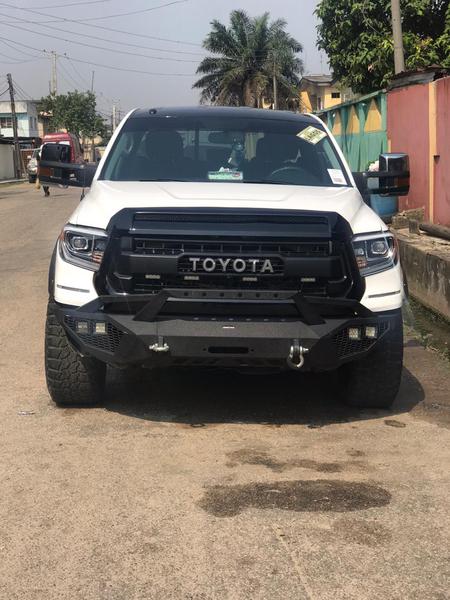 Toyota Tundra • 2017 • 40,000 km 4