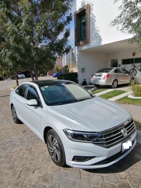 Volkswagen Jetta • 2019 • 65,000 km 5