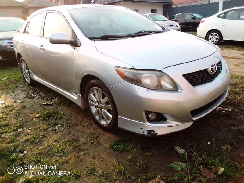 Toyota Corolla • 2010 • 15,000 km 3