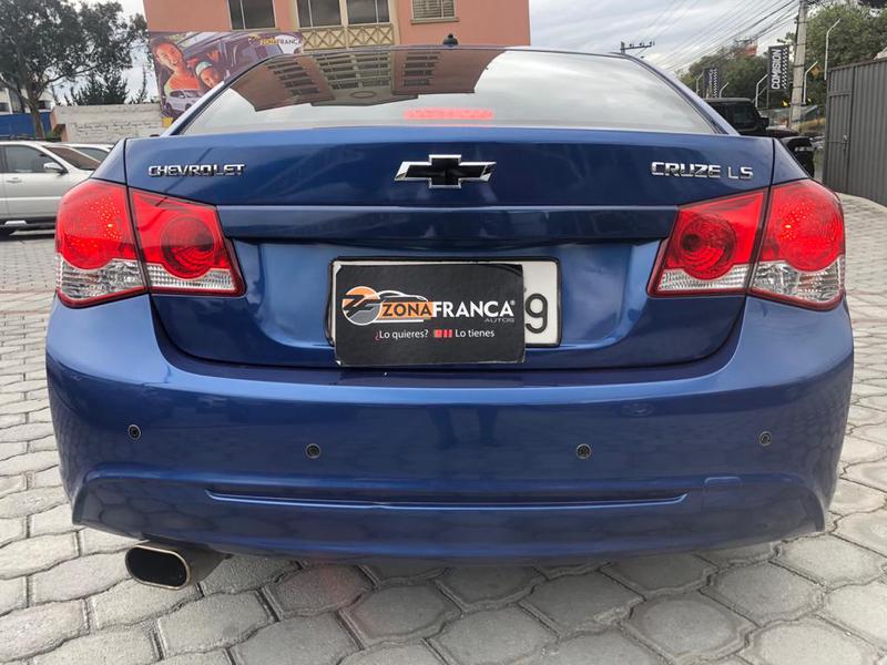 Chevrolet Cruze • 2014 • 38,000 km 9