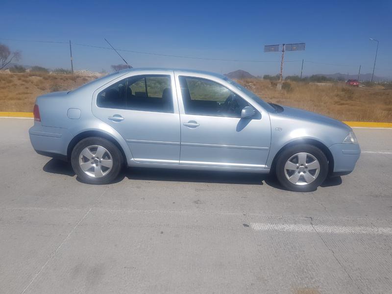 Volkswagen Jetta • 2010 • 128,000 km 9