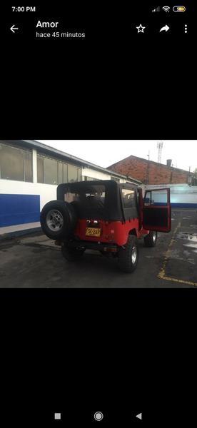 Toyota FJ Cruiser • 1979 • 206,500 km 3