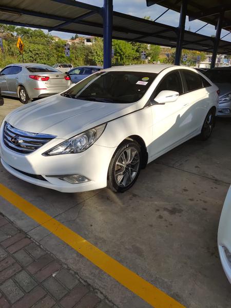 Hyundai i20 • 2015 • 50,000 km 4