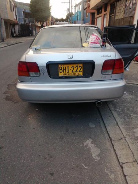 Honda Civic • 1996 • 206,000 km 2