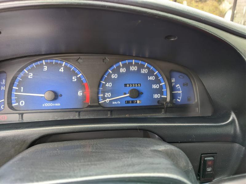 Toyota Hilux • 2005 • 180,000 km 6