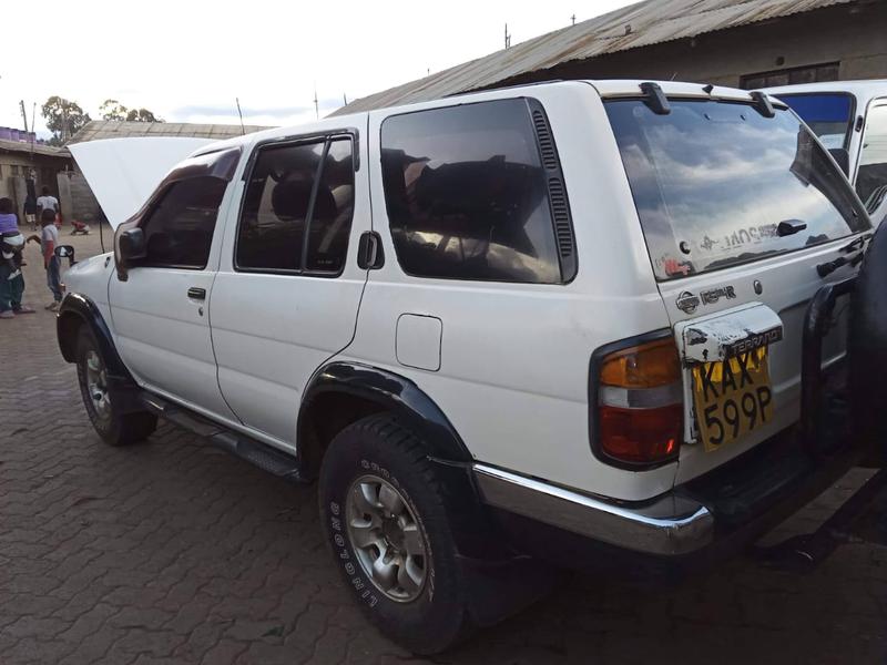 Nissan Terrano • 1996 • 282,145 km 4