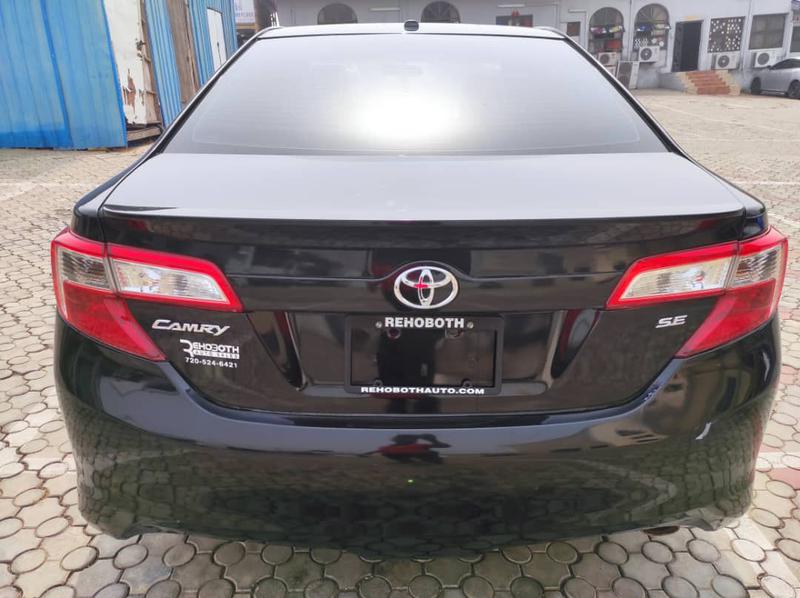 Toyota Camry • 2012 • 128,894 km 1