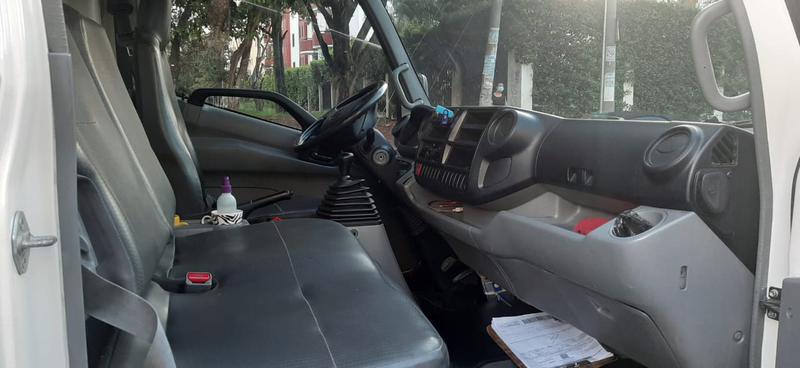 Hino Dutro • 2017 • 130,000 km 2