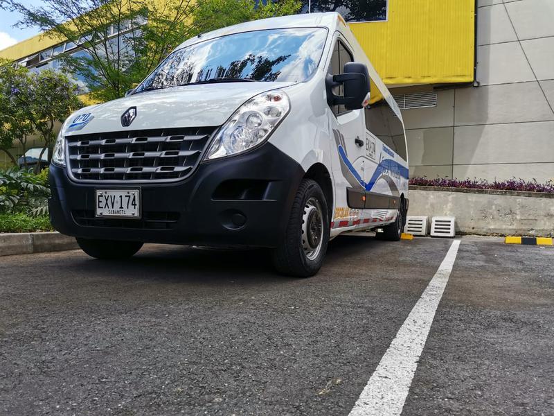 Renault Master • 2019 • 85,000 km 11