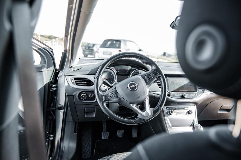 Opel Astra • 2017 • 150,000 km 11