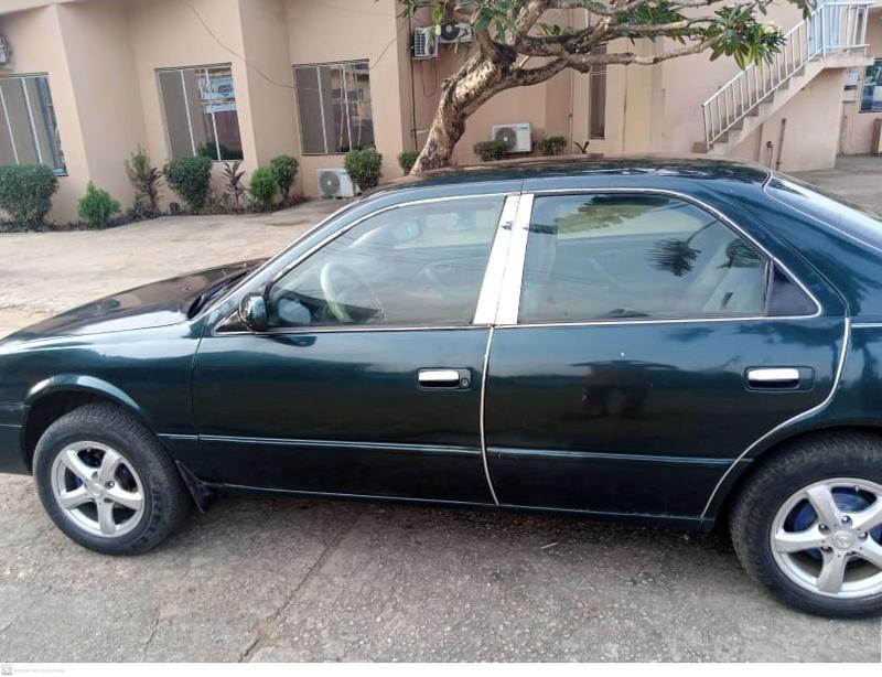 Toyota Camry • 2008 • 120,000 km 3