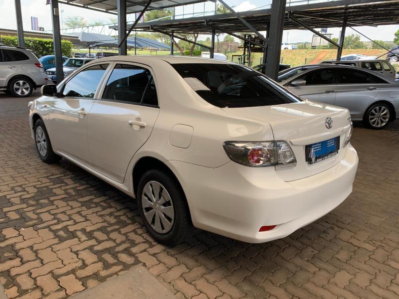 Toyota Corolla sedan • 2016 • 52,000 km 5