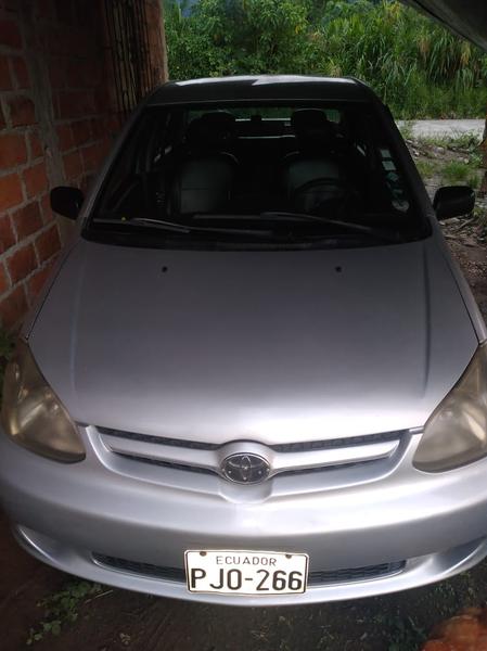 Toyota Yaris • 2005 • 250 km 1