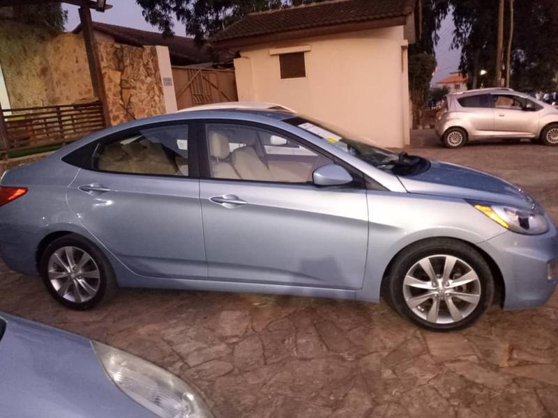 Hyundai Accent • 2012 • 112,805 km 8