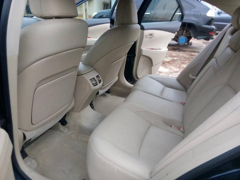 Lexus GS • 2010 • 70,000 km 11