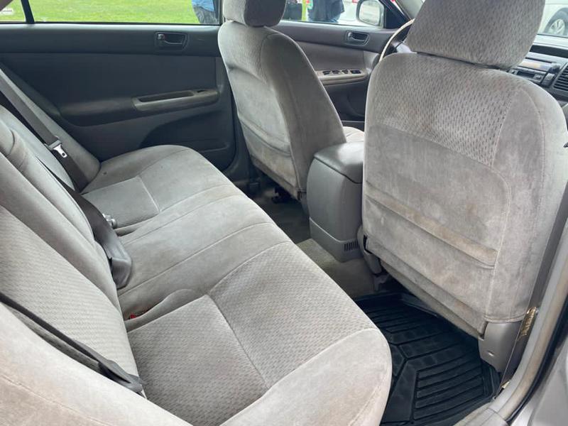 Toyota Camry • 2005 • 87,000 km 5