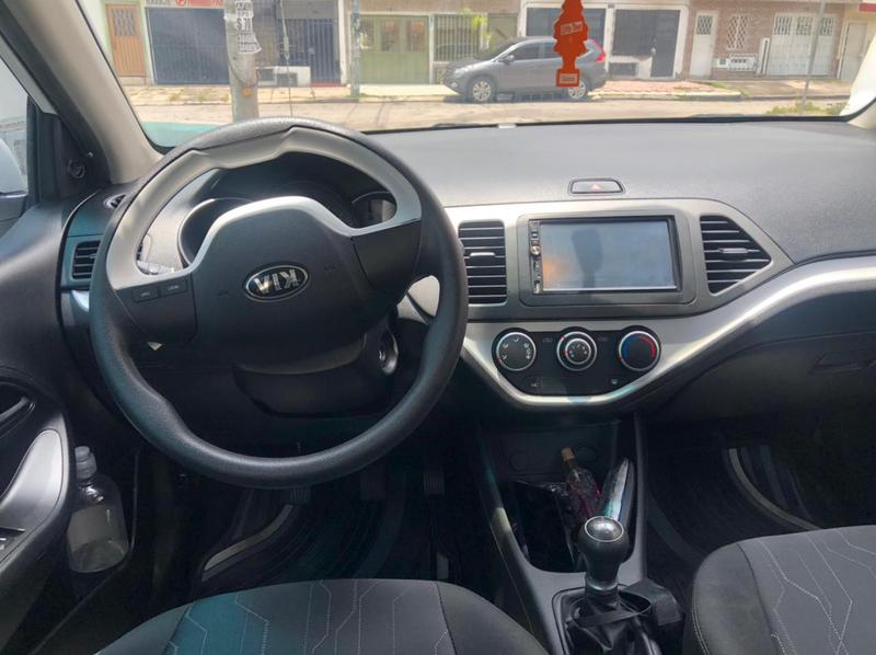 Kia Picanto • 2017 • 26,000 km 4
