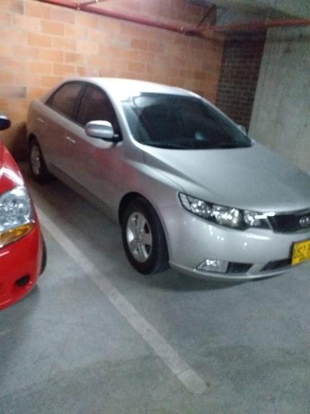 Kia Cerato • 2015 • 48,000 km 1