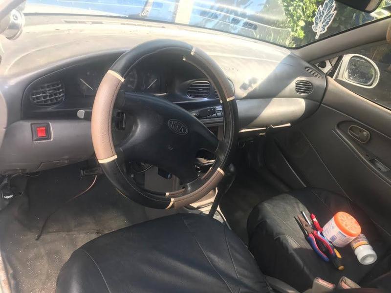 Kia Avella • 2000 • 1 km 6