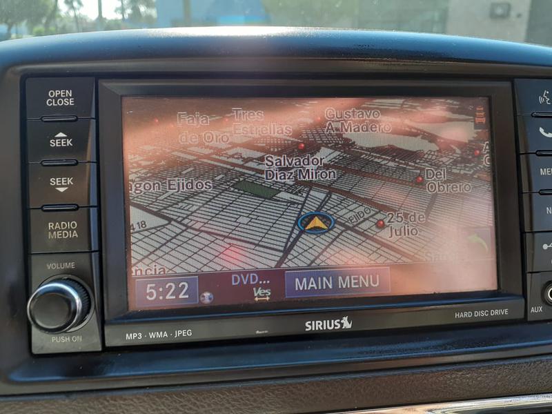 Chrysler Town & Country • 2013 • 52,000 km 1