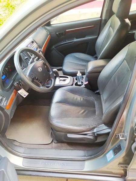 Hyundai Santa Fe • 2008 • 160,000 km 4
