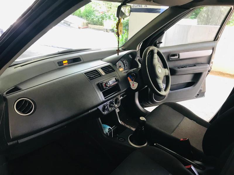 Suzuki Swift • 2009 • 200,000 km 2