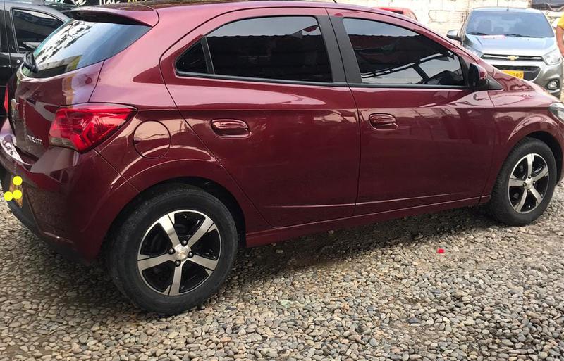 Chevrolet Onix • 2017 • 70,000 km 4