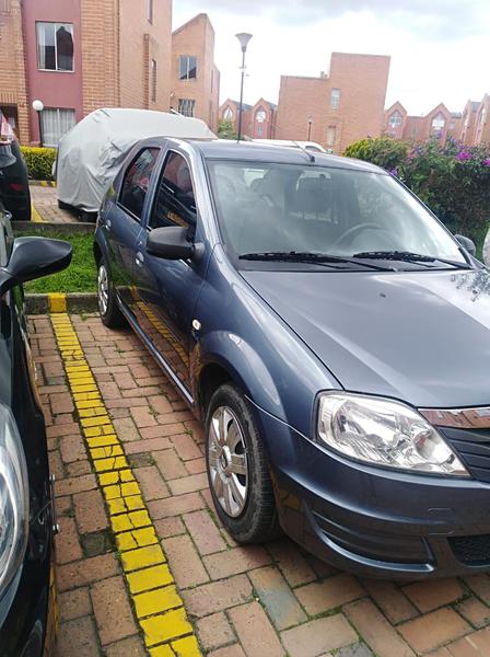 Renault 12 • 2012 • 65,000 km 4