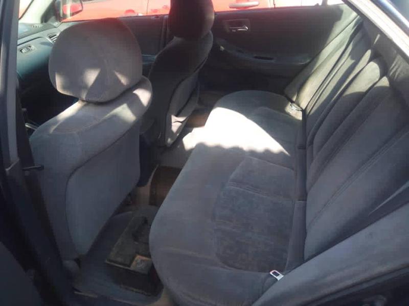 Honda Accord • 1999 • 130,000 km 3