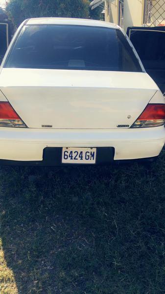 Mitsubishi Lancer • 2001 • 180 km 2