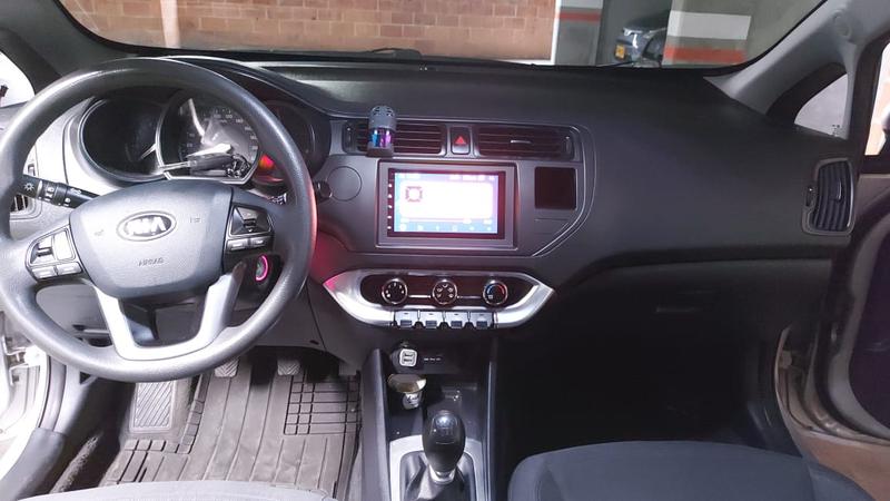 Kia Rio • 2013 • 120,000 km 3