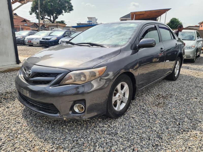 Toyota Corolla • 2008 • 178,983 km 1