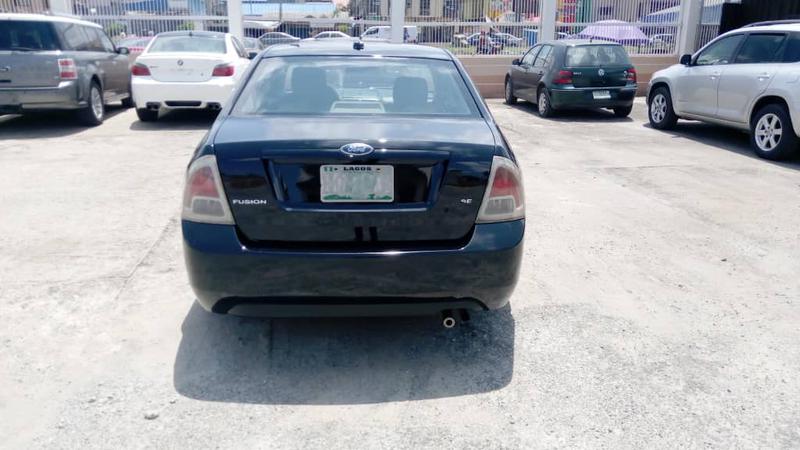 Ford Fusion • 2008 • 61,470 km 6