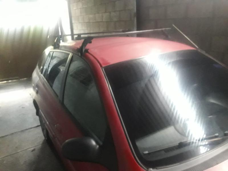 Kia  • 2002 • 0 km 4