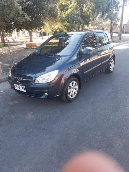 Hyundai Getz • 2011 • 57 km 4