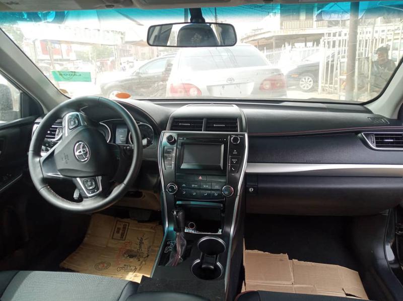 Toyota Camry • 2017 • 188,929 km 2