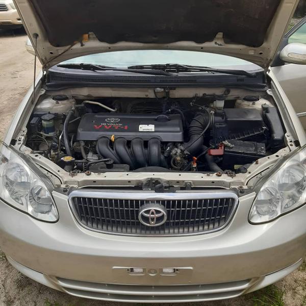 Toyota Corolla • 2007 • 72,000 km 3