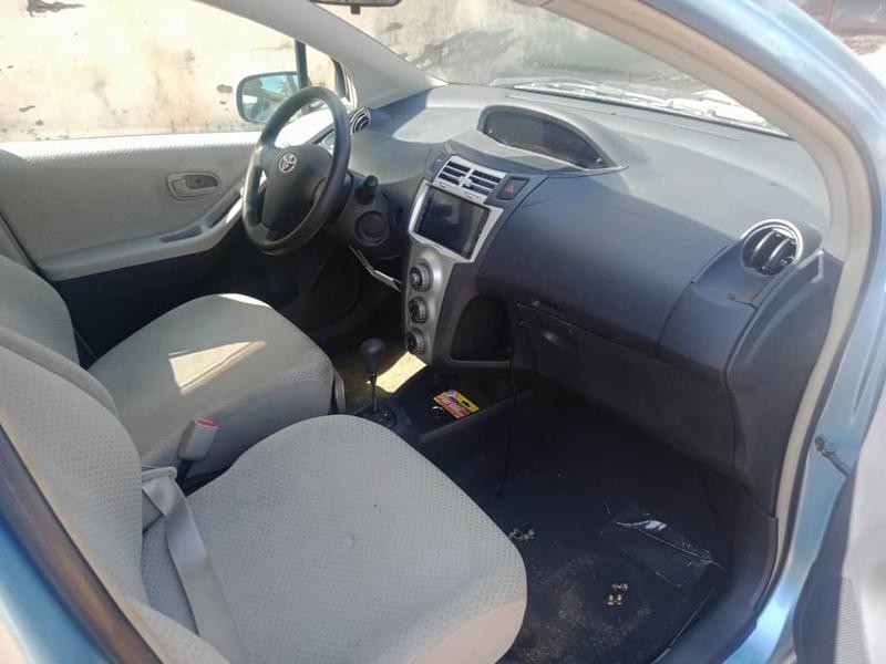 Toyota Yaris • 2010 • 12,000 km 2