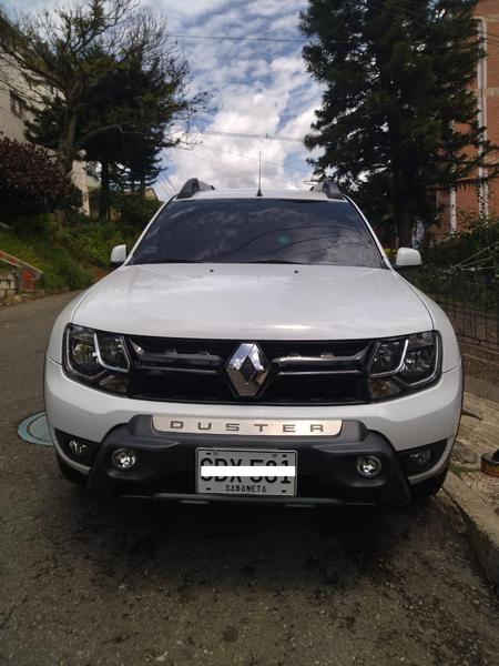 Renault  • 2020 • 25,000 km 5
